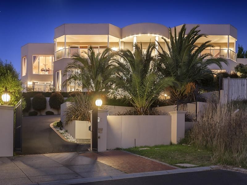 5 Amley Rise, Lysterfield VIC 3156