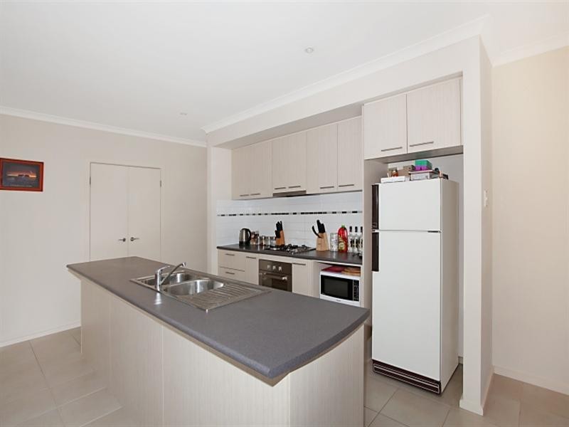 72 Grices Road, Berwick VIC 3806