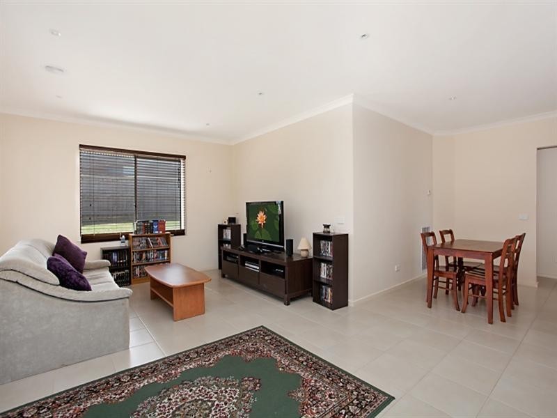 72 Grices Road, Berwick VIC 3806