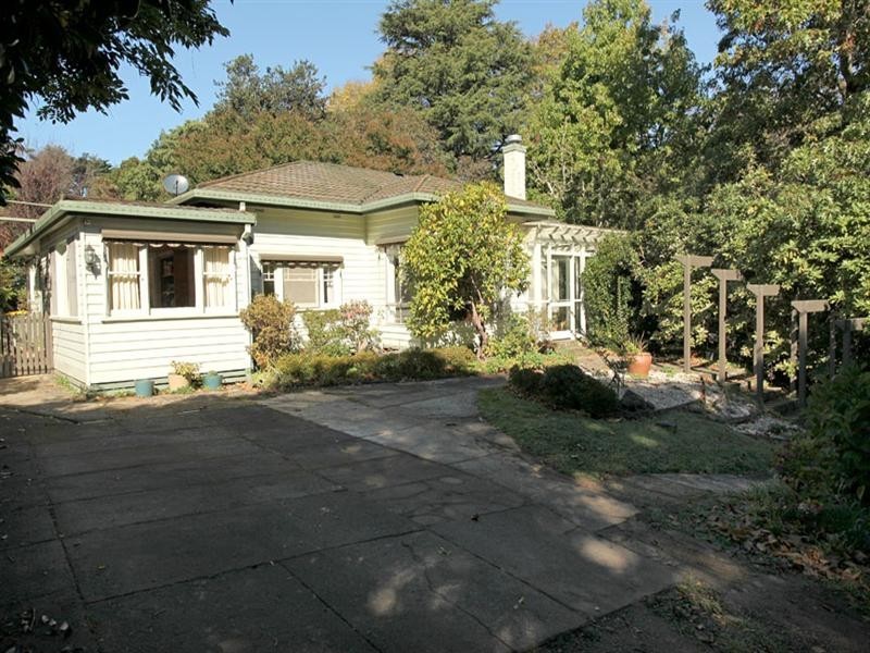 6 Church Street (Cnr Emberson Street), Kallista VIC 3791