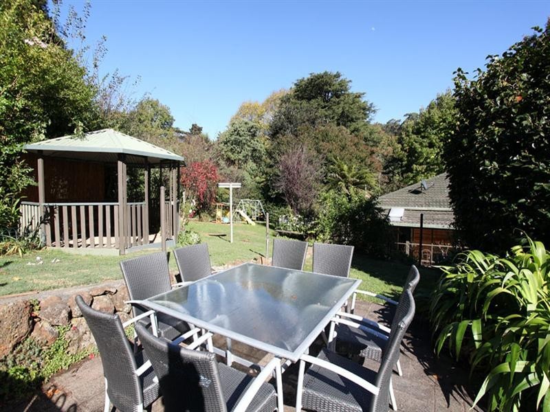 6 Church Street (Cnr Emberson Street), Kallista VIC 3791