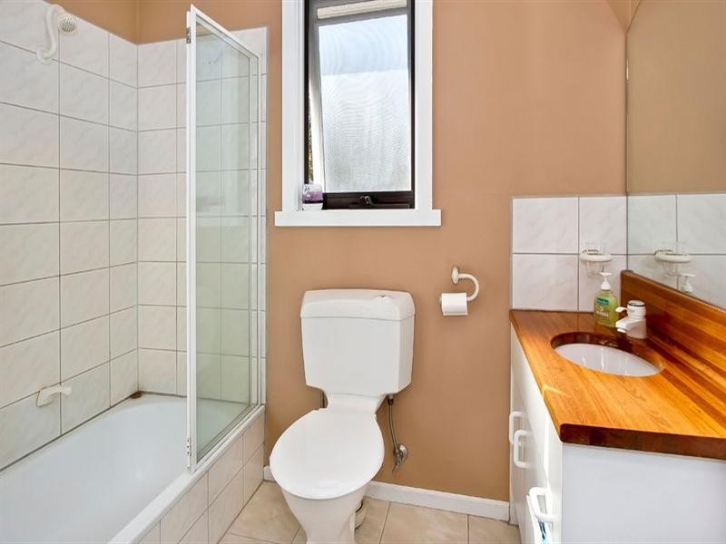 68 Kevin Avenue, Ferntree Gully VIC 3156