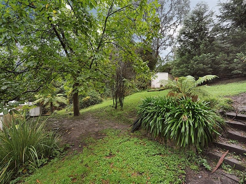 5 Florence Avenue, Upwey VIC 3158