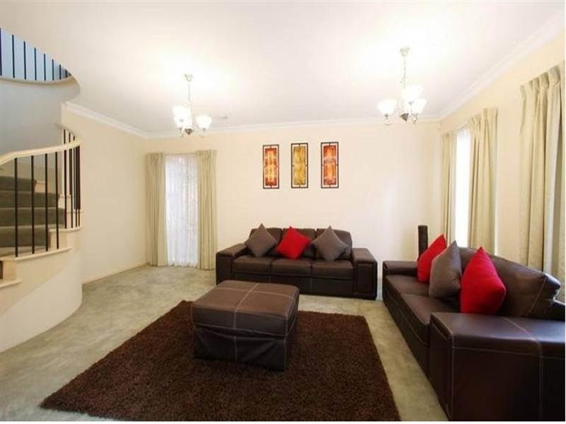 7 Fairway Drive, Rowville VIC 3178