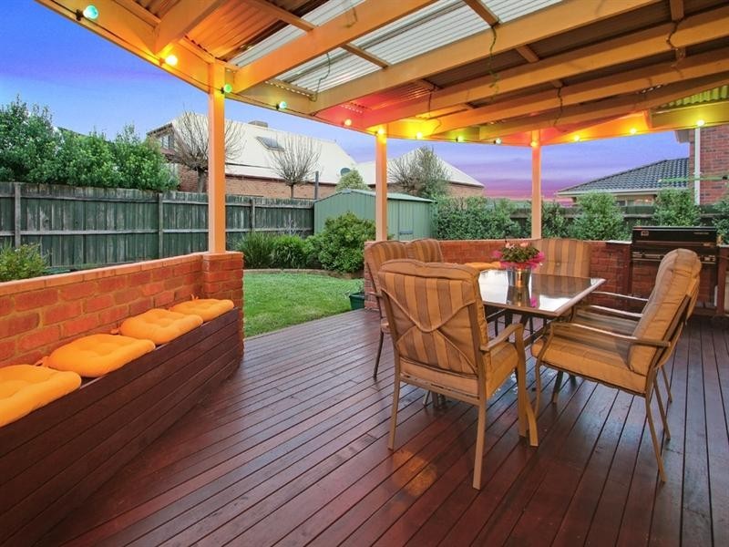 7 Fairway Drive, Rowville VIC 3178
