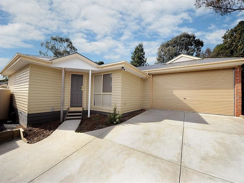 2/20 Dorset Road, Ferntree Gully VIC 3156