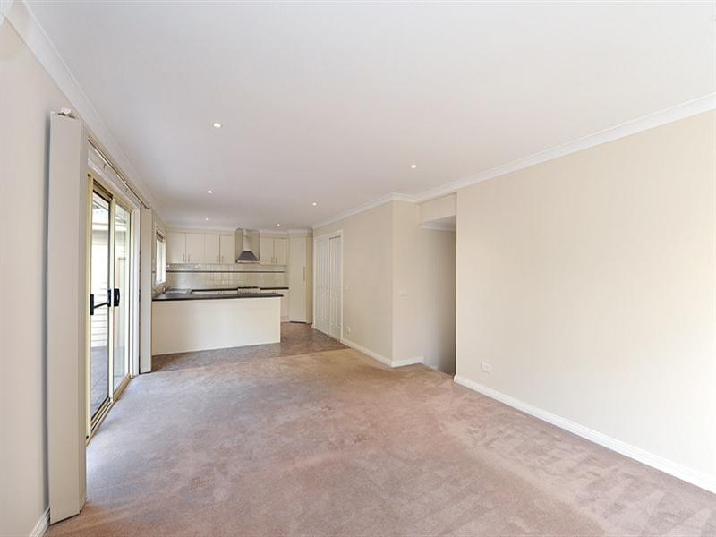 2/20 Dorset Road, Ferntree Gully VIC 3156