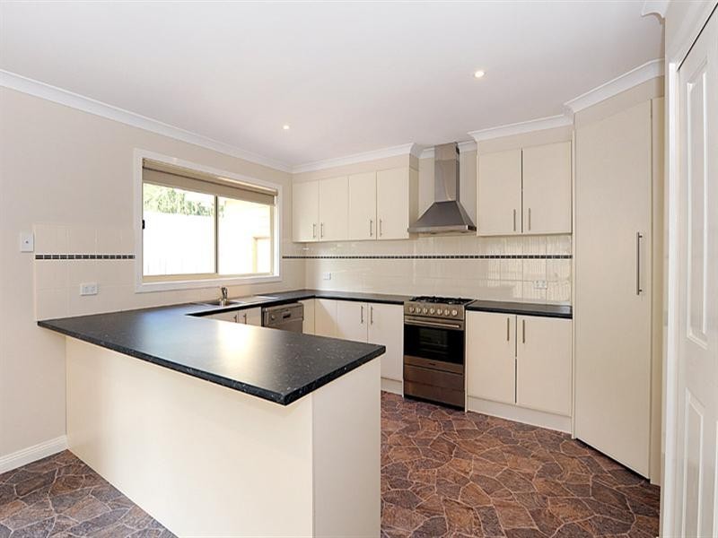 2/20 Dorset Road, Ferntree Gully VIC 3156