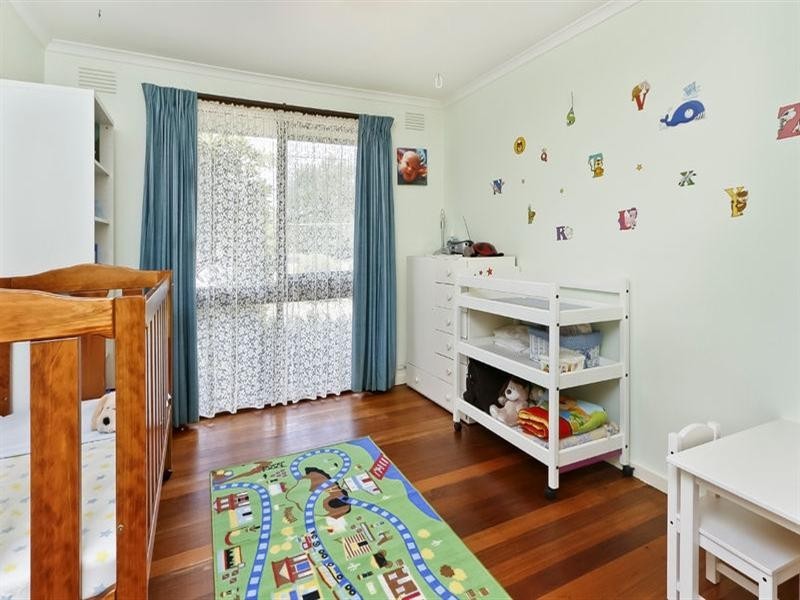 68 Francis Crescent, Ferntree Gully VIC 3156