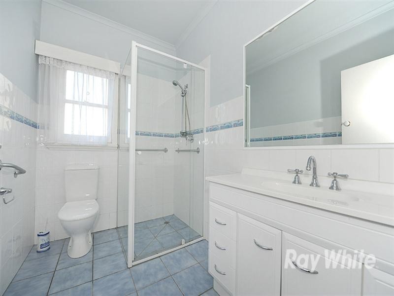 1 Crow Street, Burwood East VIC 3151