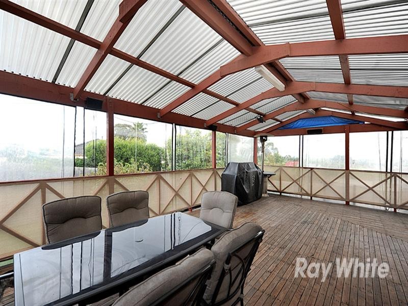 27 Oxley Way, Endeavour Hills VIC 3802