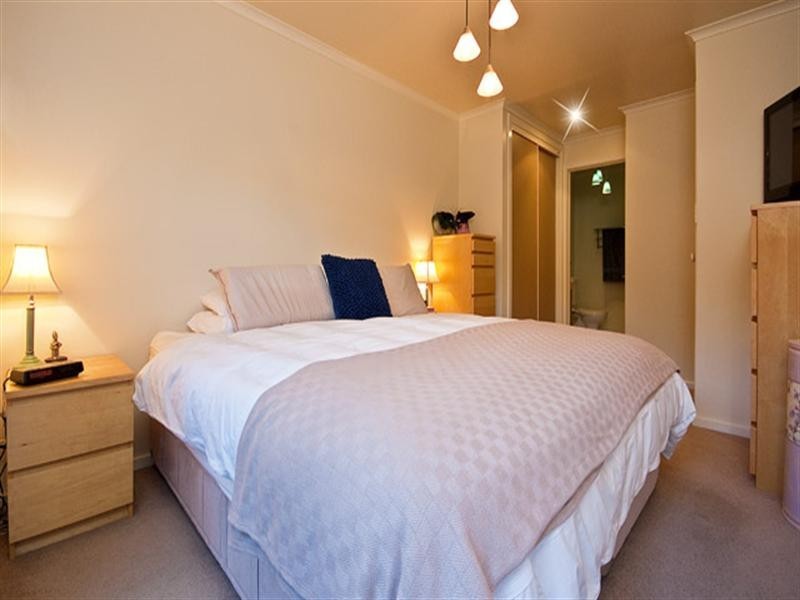 11/3 Ashley Street, Wantirna VIC 3152