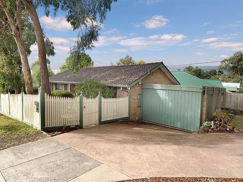 90 Burke Road, Ferntree Gully VIC 3156