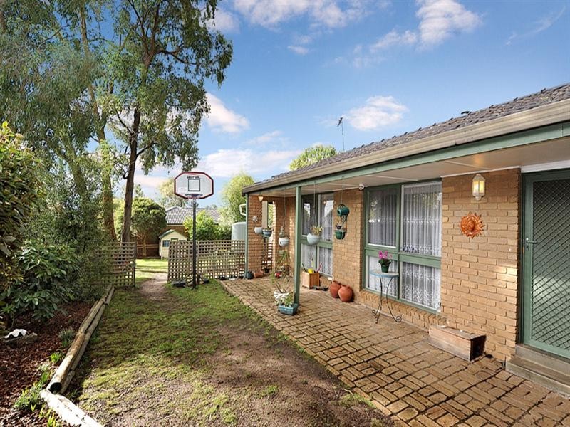 90 Burke Road, Ferntree Gully VIC 3156