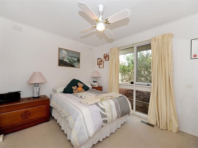 90 Burke Road, Ferntree Gully VIC 3156