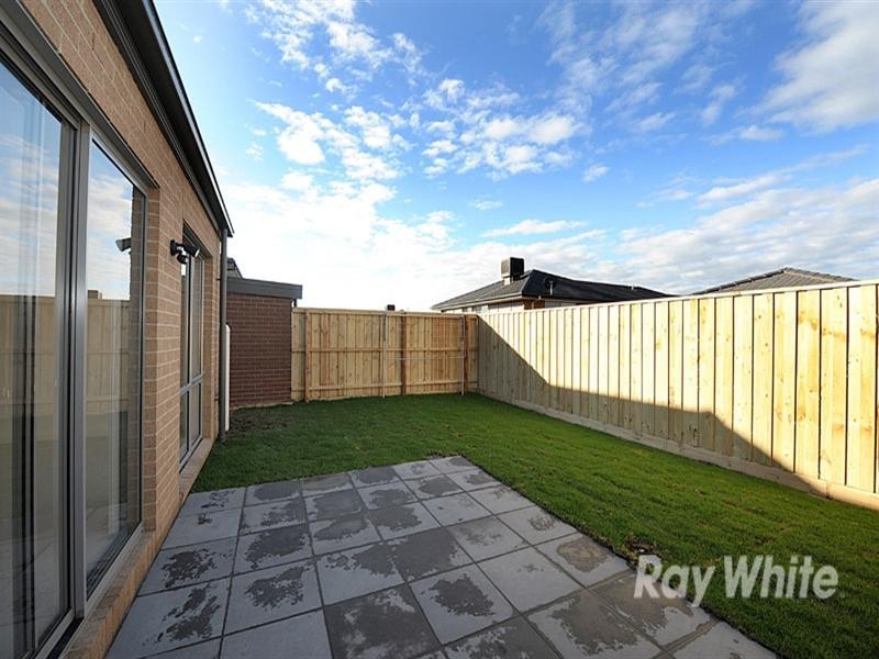 36 Bloom Avenue, Wantirna South VIC 3152