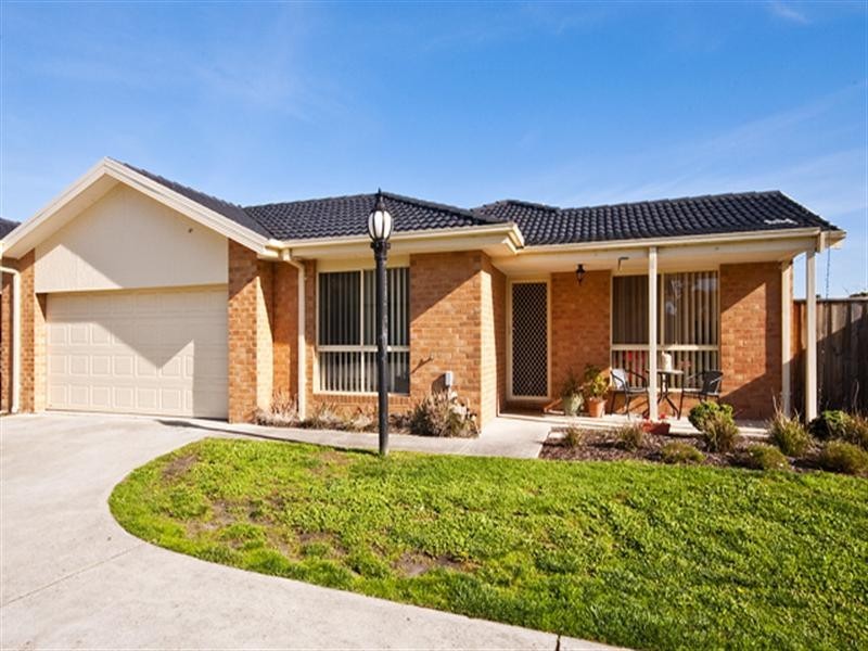 17/55 McClelland Drive, Skye VIC 3977