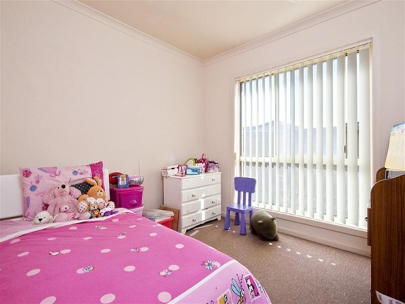 17/55 McClelland Drive, Skye VIC 3977