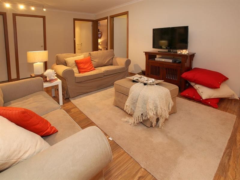 13 Litchfield Avenue, Ferntree Gully VIC 3156