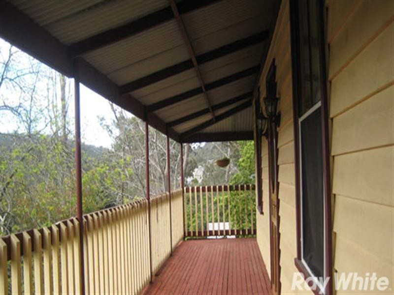 15 Ferndale Road, Upper Ferntree Gully VIC 3156