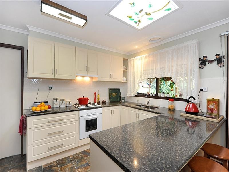 2/19 Station Street, Ferntree Gully VIC 3156