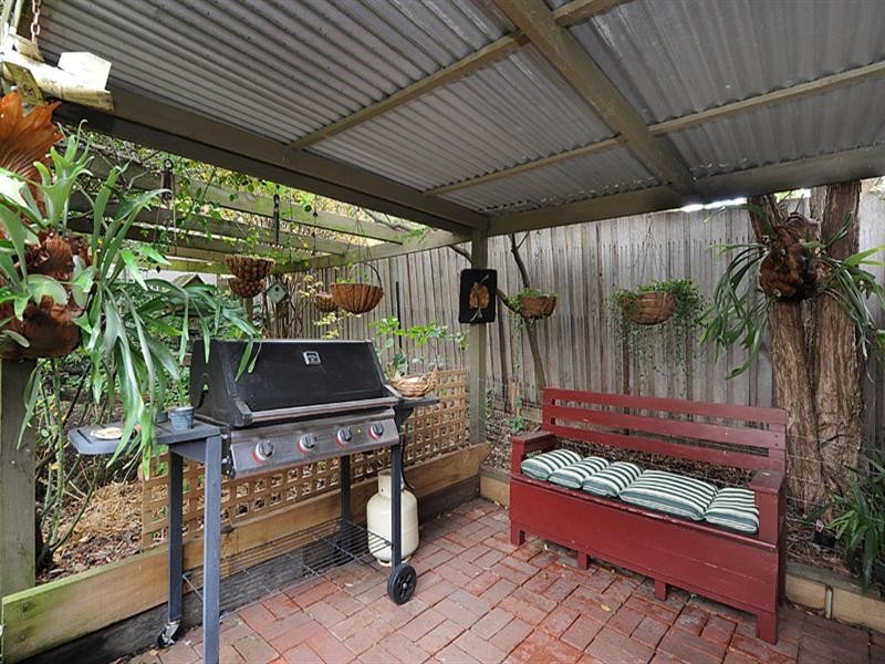 2/19 Station Street, Ferntree Gully VIC 3156