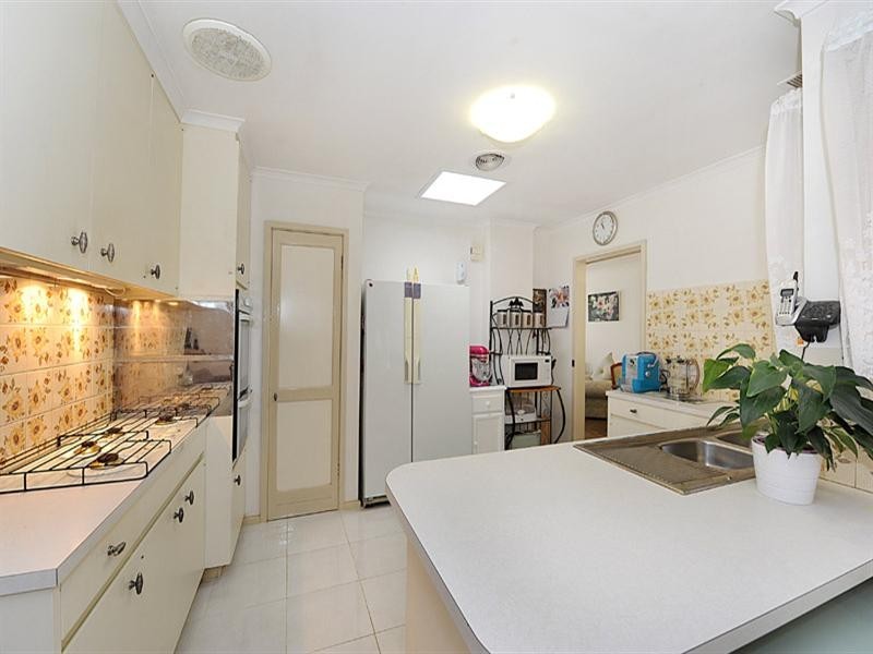 6 Christie Street, Knoxfield VIC 3180