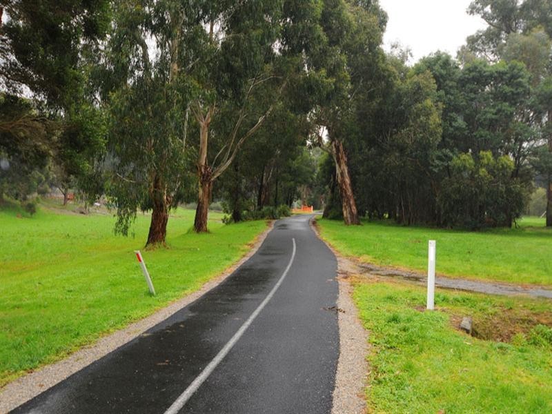 2/12 Westham Crescent, Bayswater VIC 3153