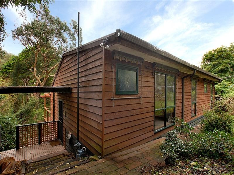 12 Jean Street, Upper Ferntree Gully VIC 3156