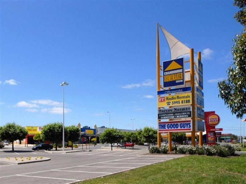 1 Brookland Greens Boulevard, Cranbourne VIC 3977