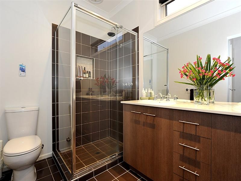 31 Paringa Drive, Ferntree Gully VIC 3156