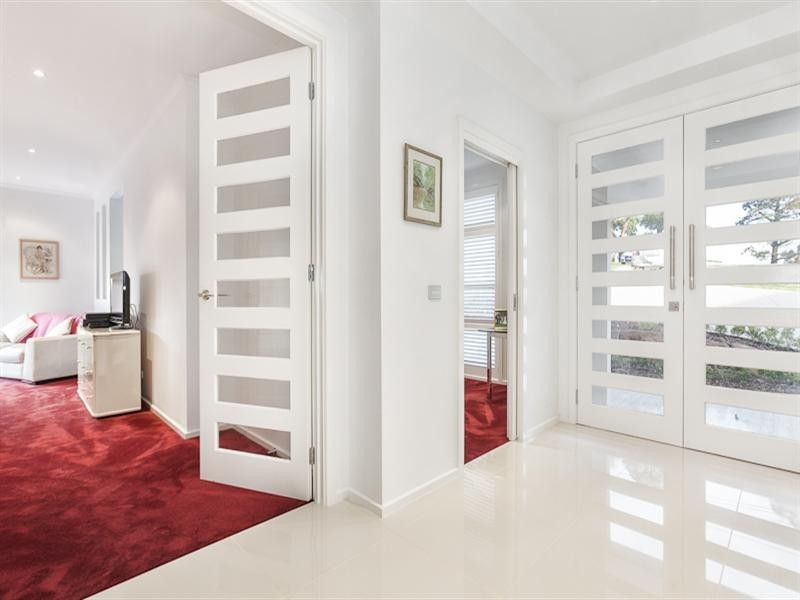 60 Churchill Park Drive, Lysterfield South VIC 3156