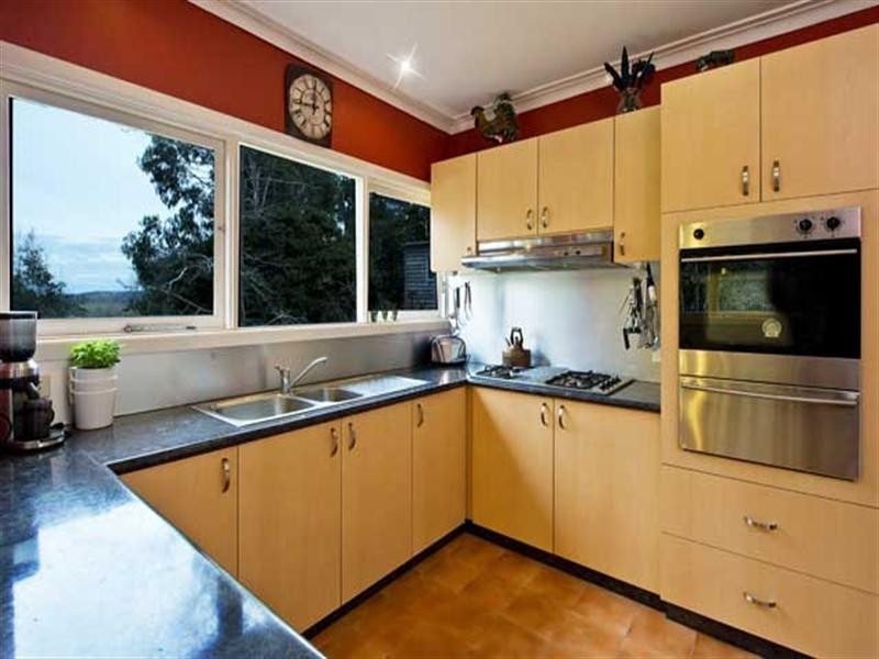 1 Hughes Road, Upper Ferntree Gully VIC 3156