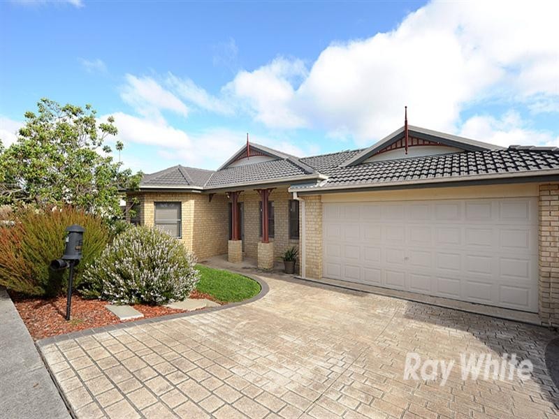 27 Heany Park Drive, Rowville VIC 3178