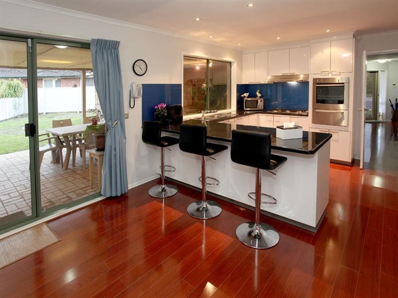 2 Bree Place, Rowville VIC 3178