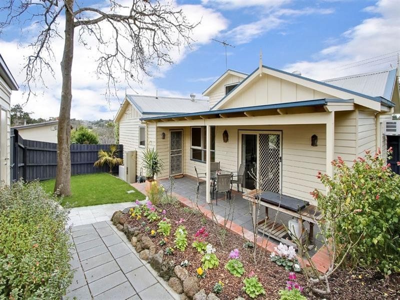 1/953 Burwood Highway, Ferntree Gully VIC 3156