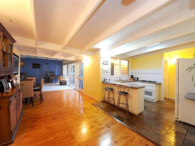 15 Stirling Street, Ferntree Gully VIC 3156