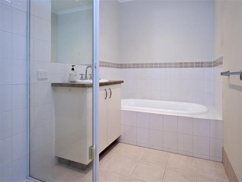 3 Houghton Drive, Ferntree Gully VIC 3156