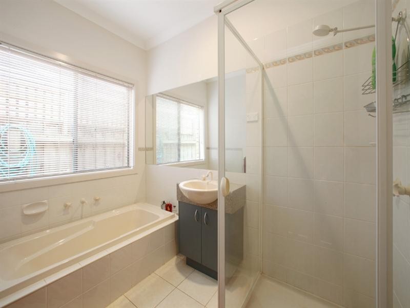 27 Heany Park Road, Rowville VIC 3178