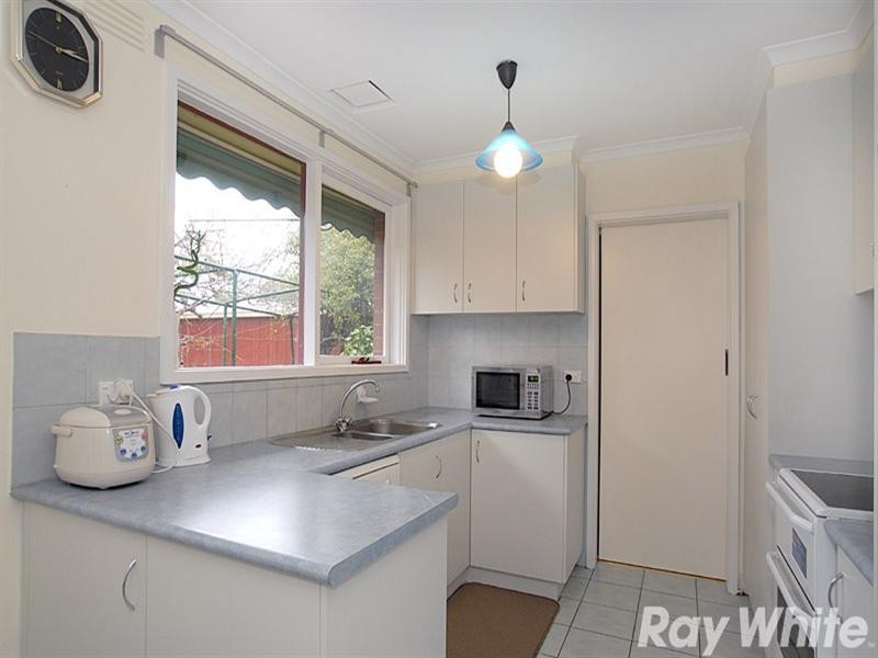 35 Piperita Road, Ferntree Gully VIC 3156