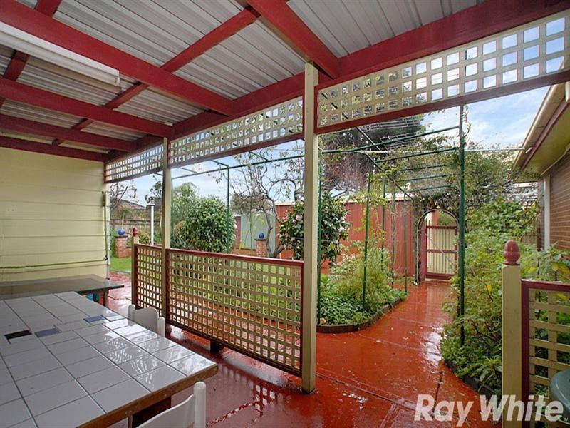 35 Piperita Road, Ferntree Gully VIC 3156