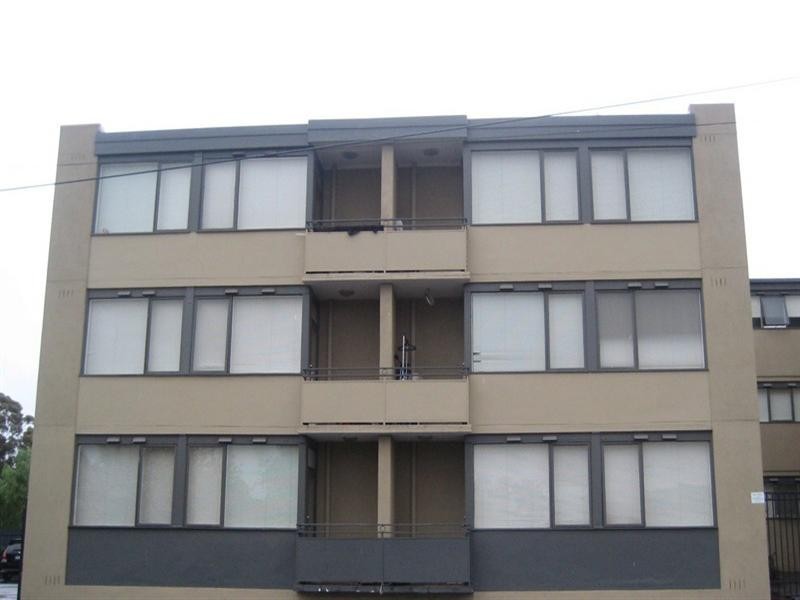 8/7 Pengelly Court, Sunshine VIC 3020