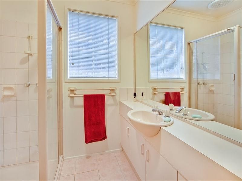 13 Taldra Drive, Ferntree Gully VIC 3156