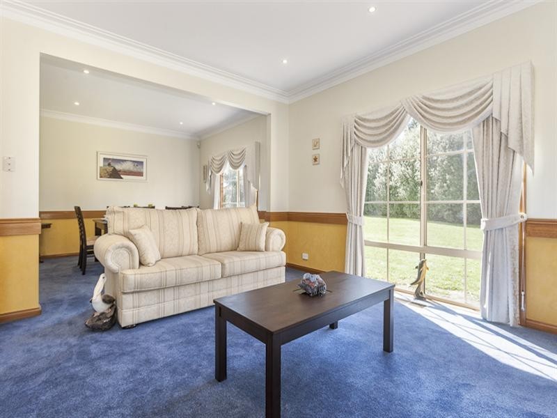 6 Callander Place, Lysterfield VIC 3156