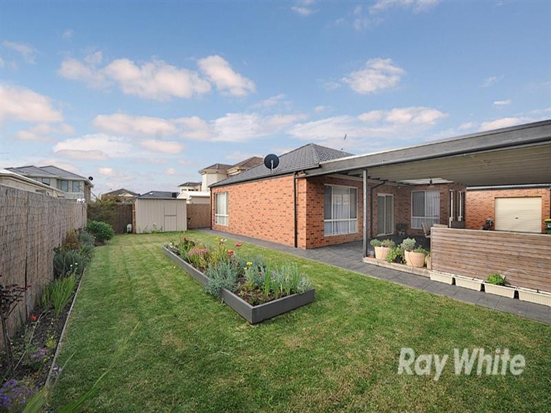 66 Langhorne Crescent, Rowville VIC 3178