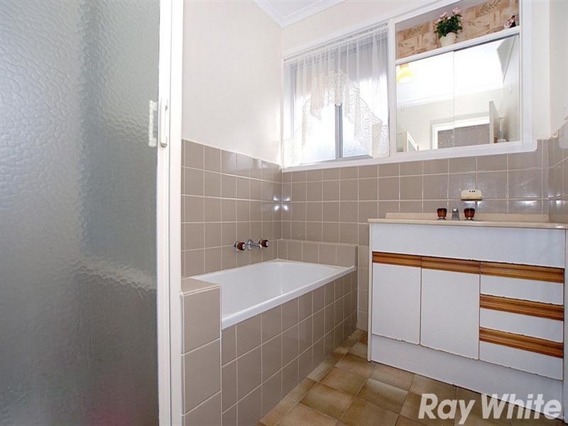 1/39 Laura Road, Knoxfield VIC 3180