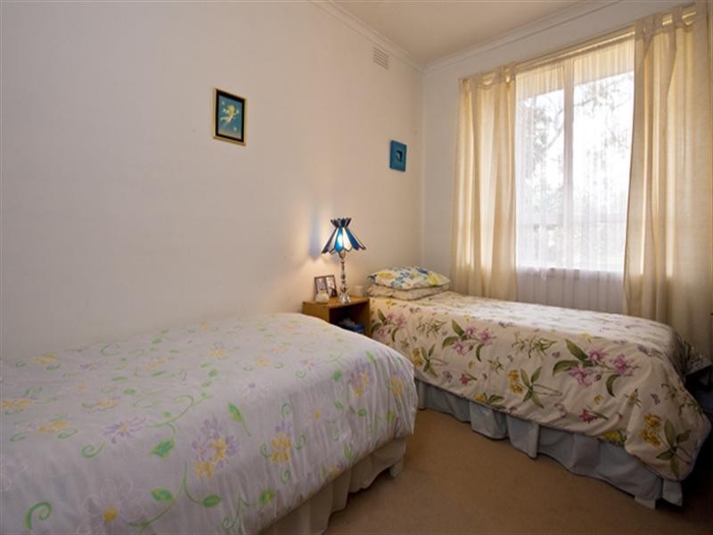 99 Kathryn Road, Knoxfield VIC 3180