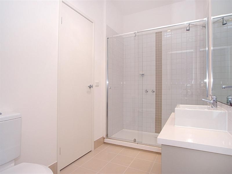 61 Lambeth Street, Kensington VIC 3031