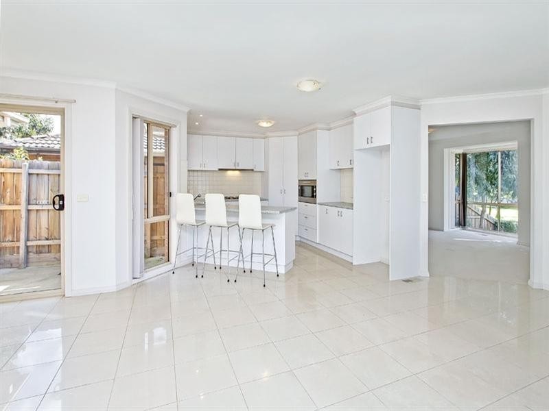 15 Second Avenue, Rowville VIC 3178