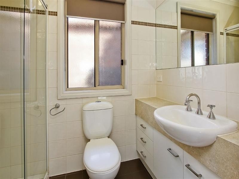 15 Second Avenue, Rowville VIC 3178